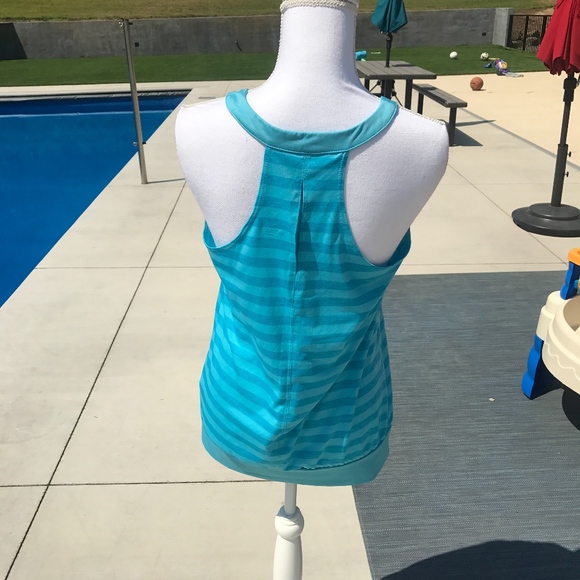 Old Navy Athletic Tank Top - Picture 4 of 5